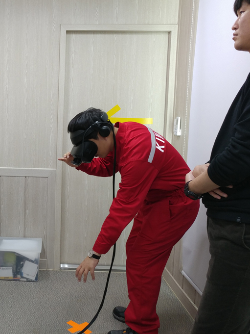 부산해양수산연구소 VR 체험 진행 중